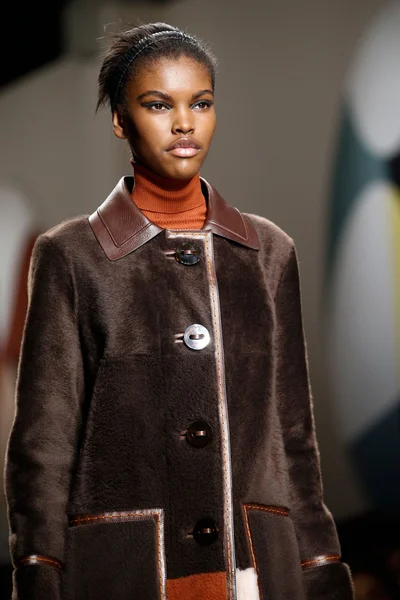 Look 34